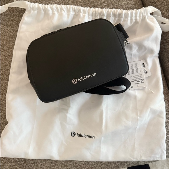 buy lululemon everywhere belt bag 1L  Peloton Apparel W 19cm x D 5.5cm x H 13cm (7.5 x 2 x 5) lululemon Black Carolina Panthers Everywhere